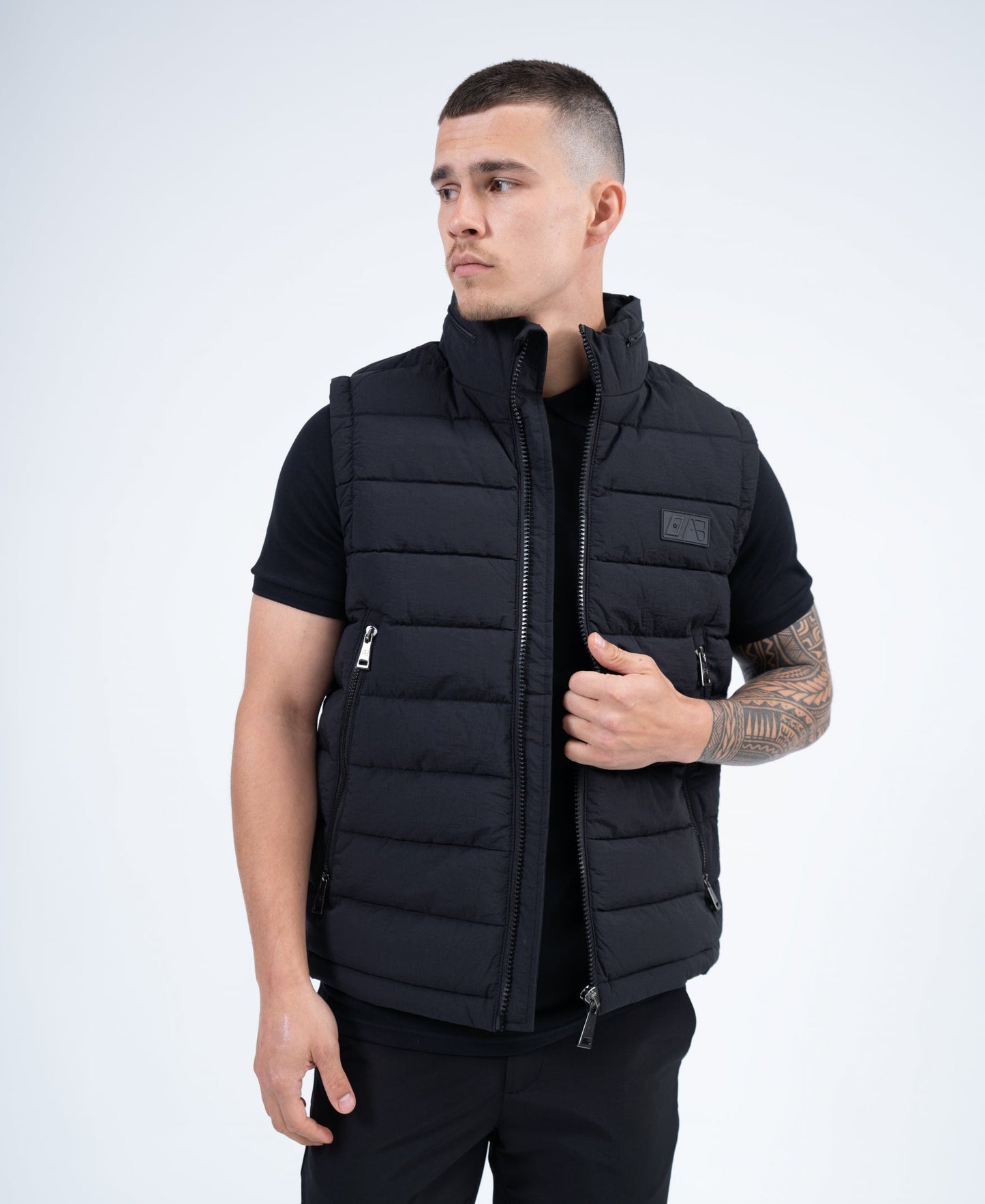 Platinum Bodywarmer | Jet Black